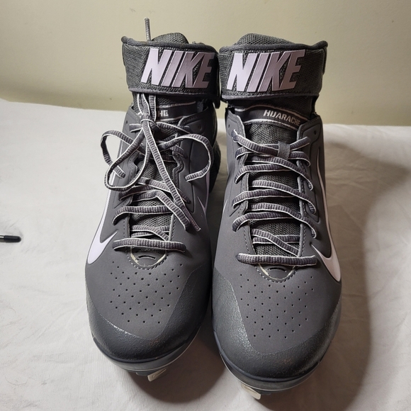 Nike Air Pro Huarache baseball cleats - Picture 2 of 5